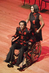 Thomas Stanghelle as Mark Wang and Thomas' mother Turid Stanghelle as Mark's mother Shen Liping